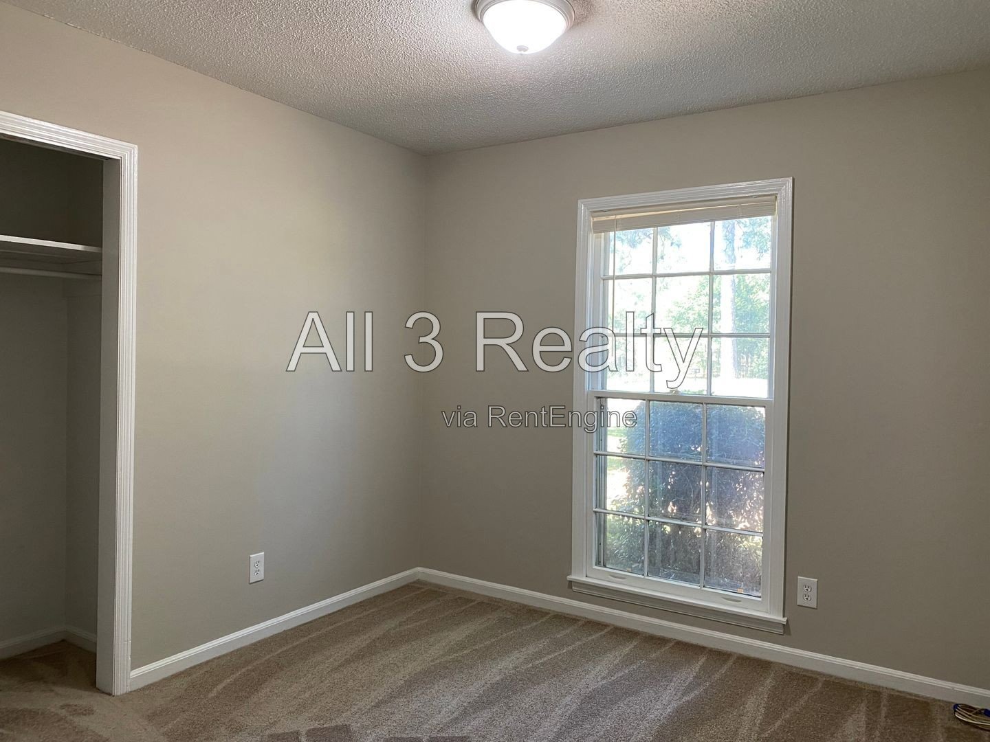 3-Bedroom  Beauty !!!! property image