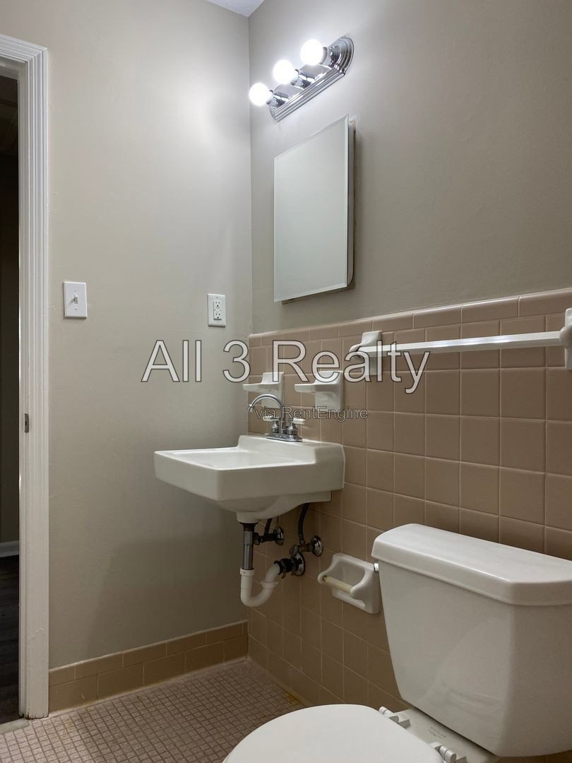 3-Bedroom  Beauty !!!! property image