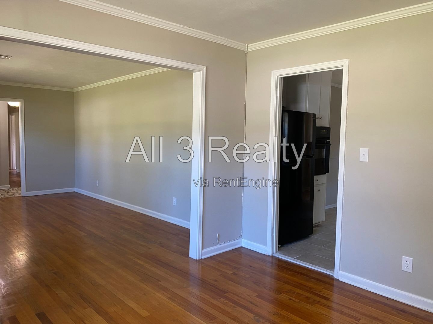 Gorgeous 3-bedroom!! property image