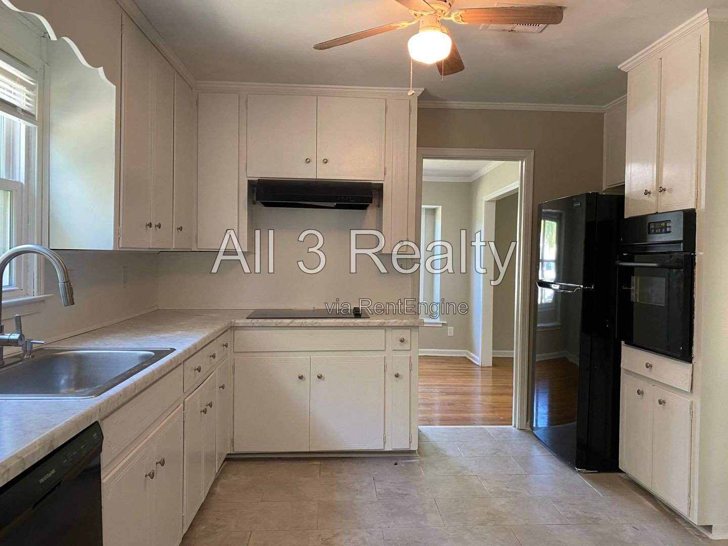 Gorgeous 3-bedroom!! property image