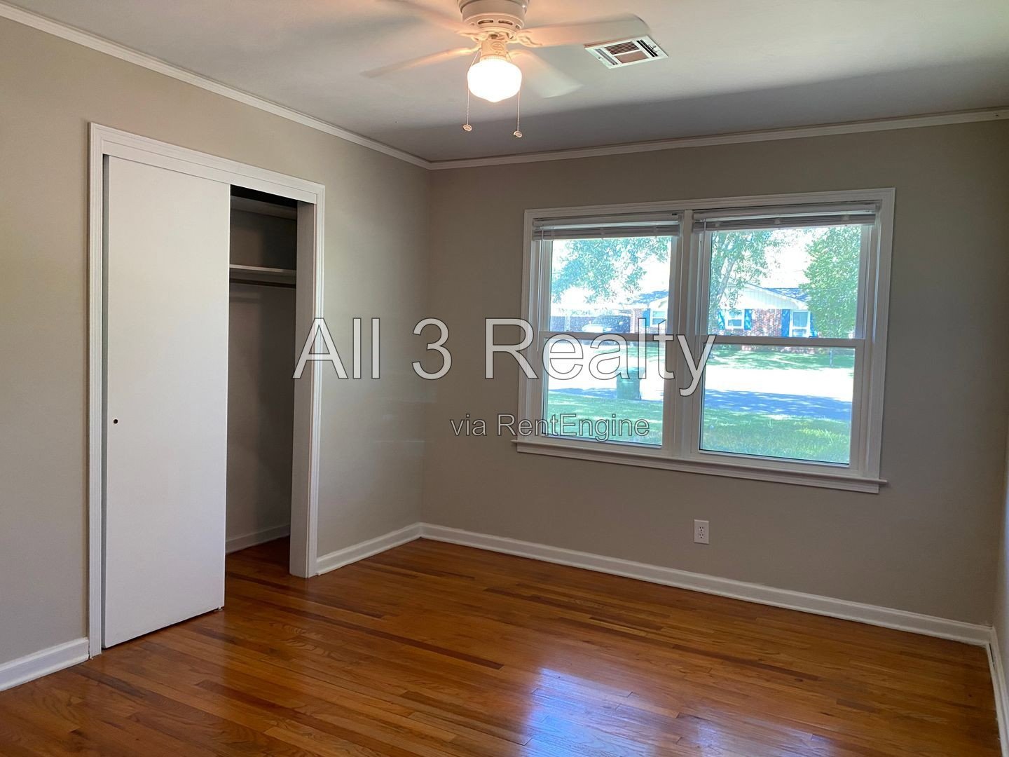 Gorgeous 3-bedroom!! property image