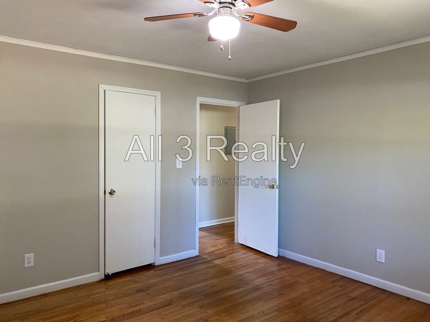 Gorgeous 3-bedroom!! property image