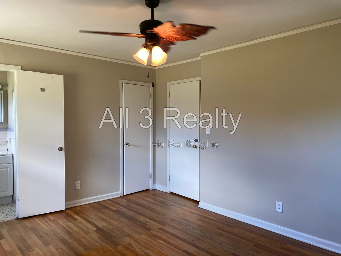 Gorgeous 3-bedroom!! property image