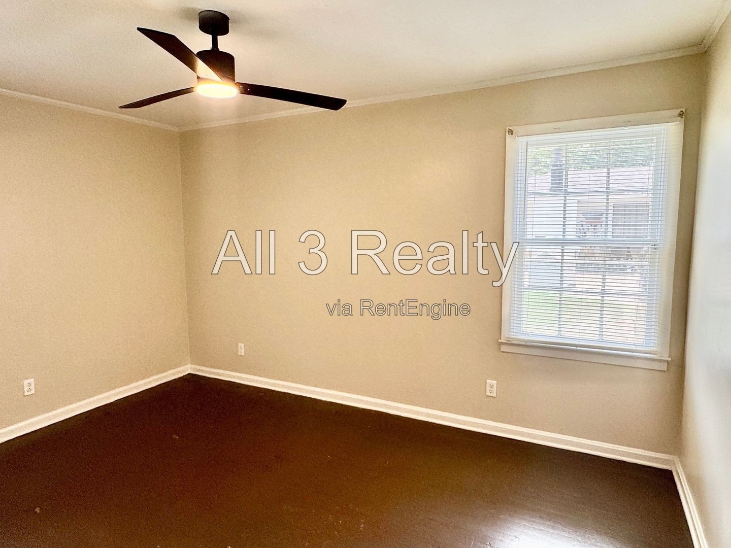 Bright 3-Bedroom in Normandale property image