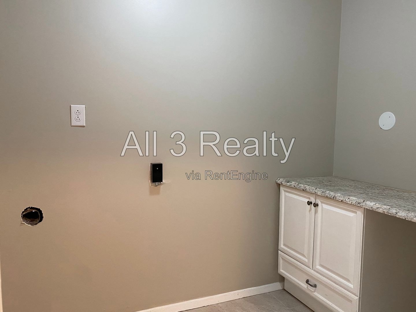 Classic Ranch with updates through out !! property image