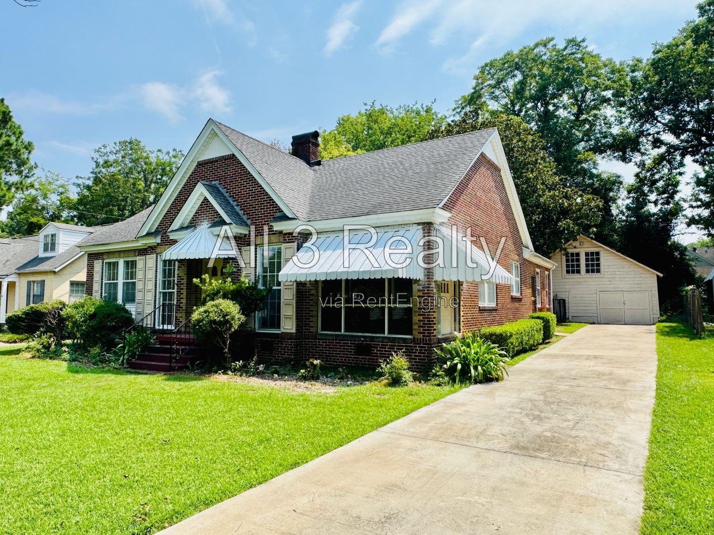 Curb appeal and more with this 3 Bedroom 2 bath property image