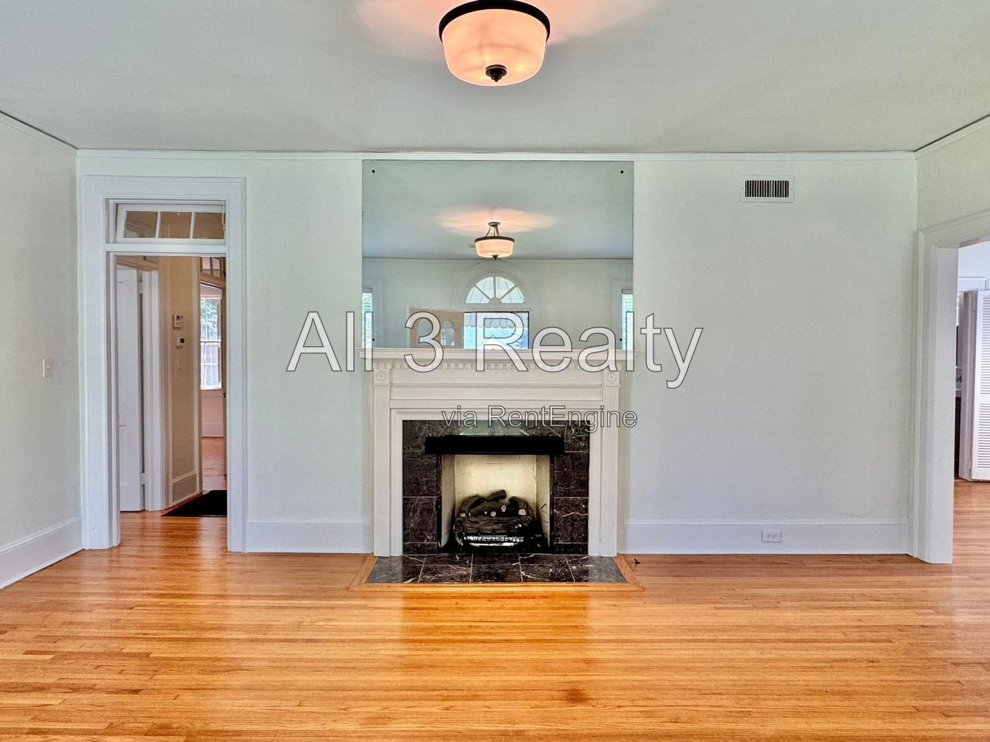 Curb appeal and more with this 3 Bedroom 2 bath property image