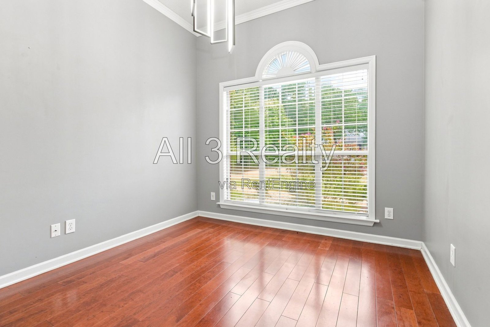 3- Bedroom Gem property image