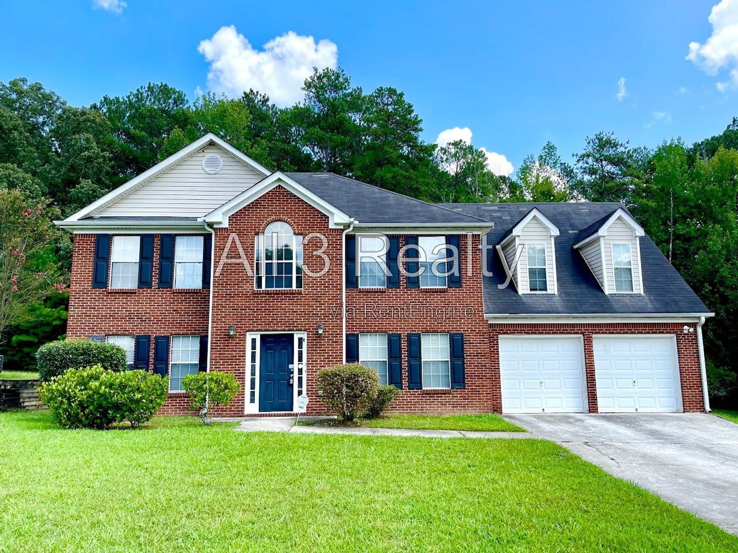 Welcome to this spacious 4 bedroom, 2.5 bathroom home located in Lithonia, GA. property image