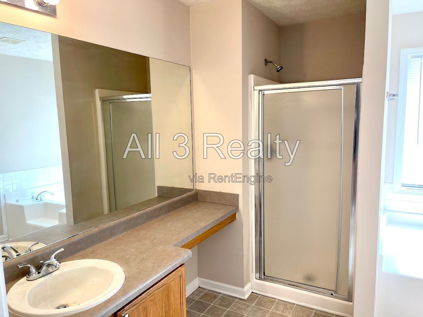 Welcome to this spacious 4 bedroom, 2.5 bathroom home located in Lithonia, GA. property image