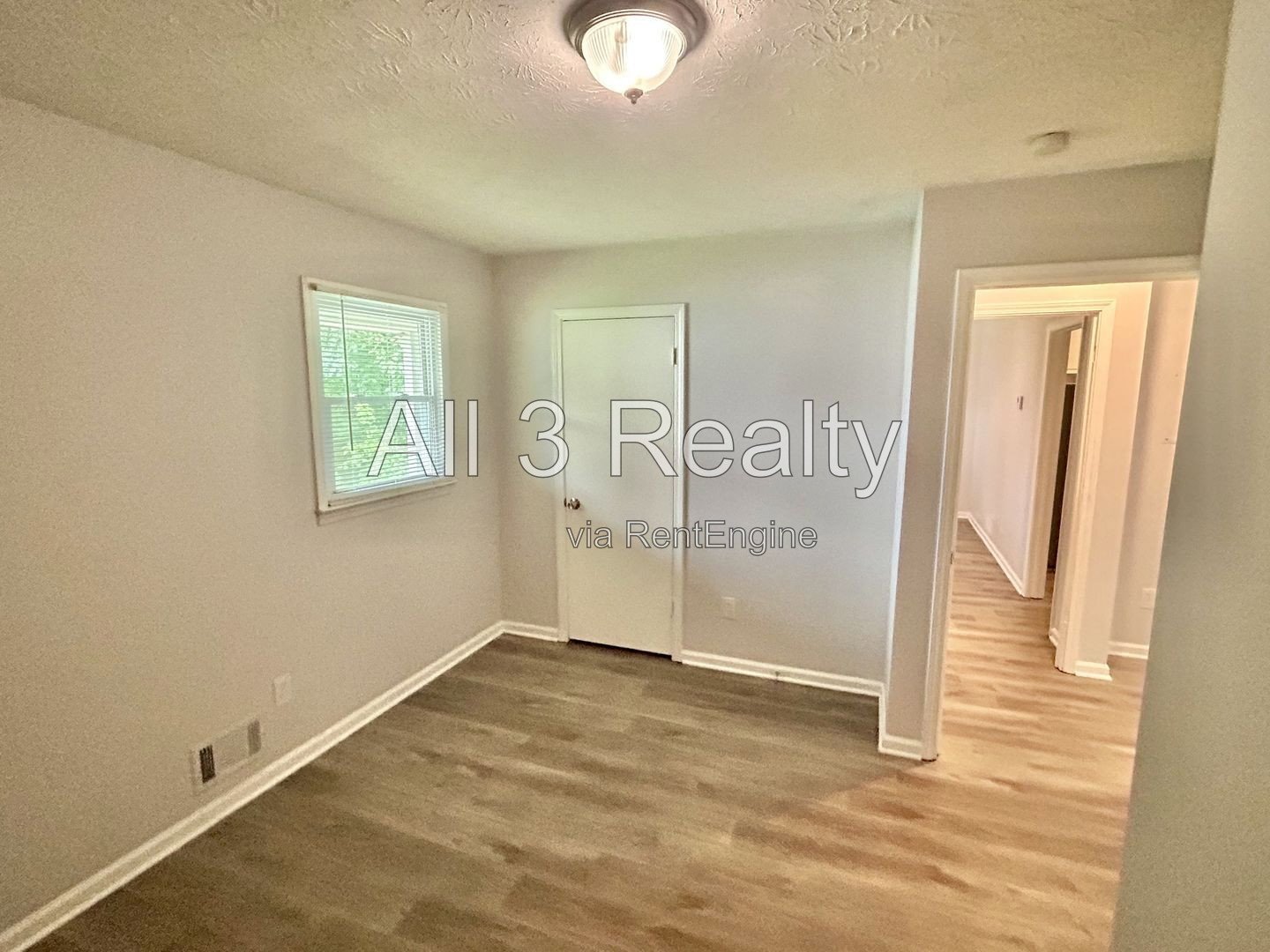 Recently renovated 2-bedroom, 1-bath home in McDonough, GA, offering an updated interior and practical layout. property image