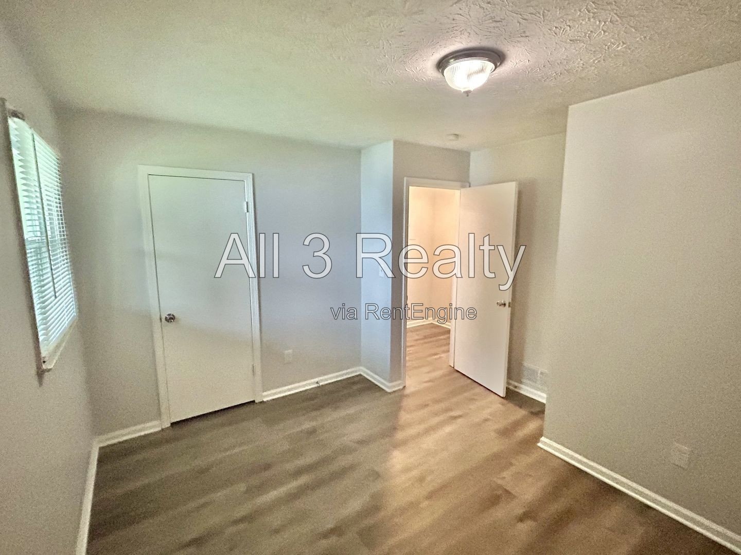 Recently renovated 2-bedroom, 1-bath home in McDonough, GA, offering an updated interior and practical layout. property image