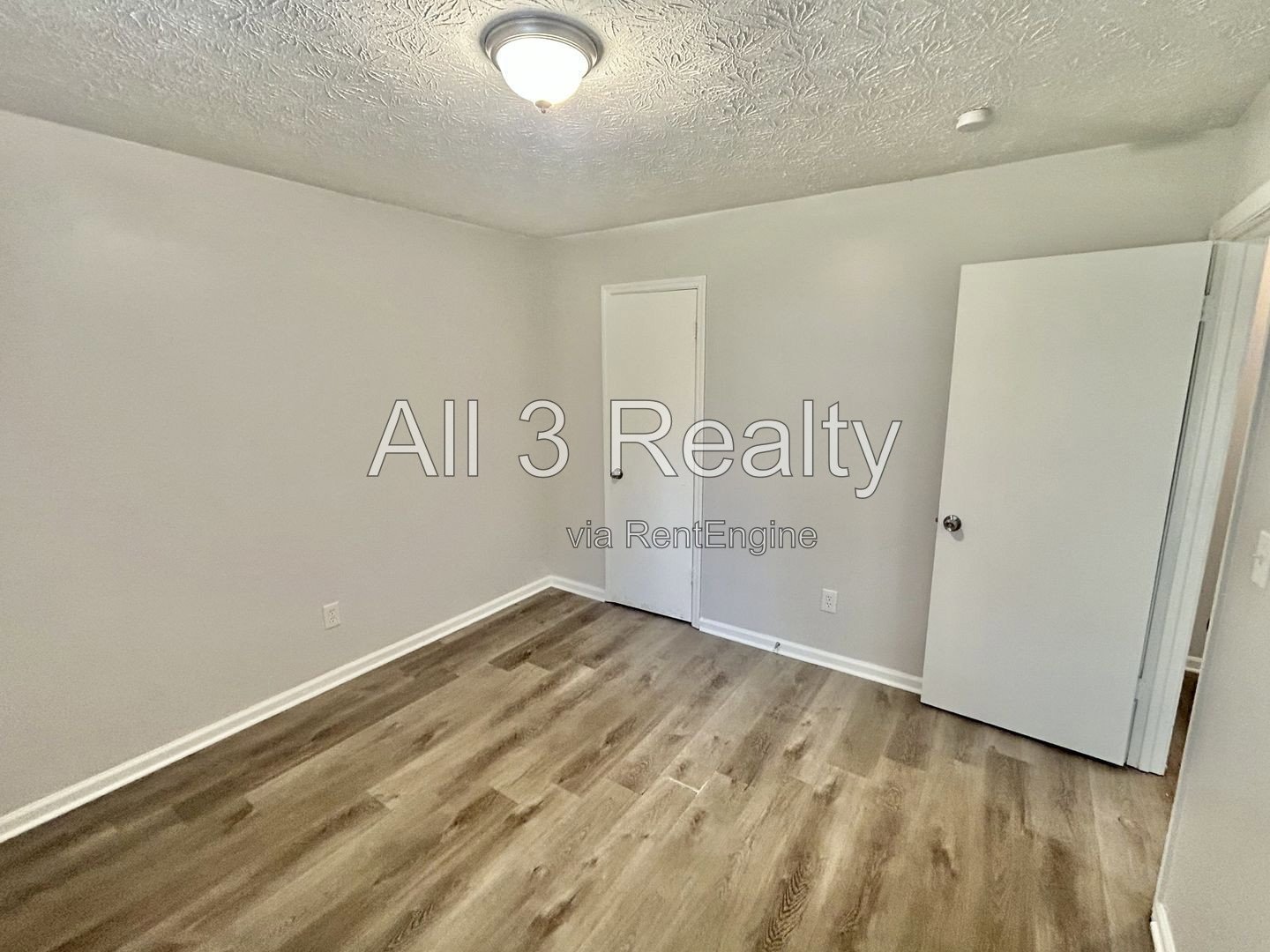 Recently renovated 2-bedroom, 1-bath home in McDonough, GA, offering an updated interior and practical layout. property image