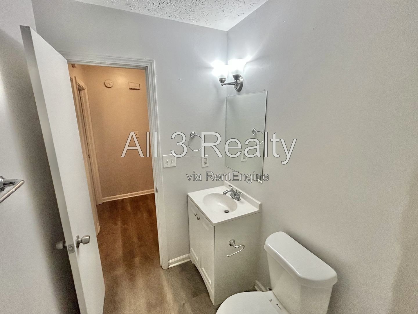 Recently renovated 2-bedroom, 1-bath home in McDonough, GA, offering an updated interior and practical layout. property image