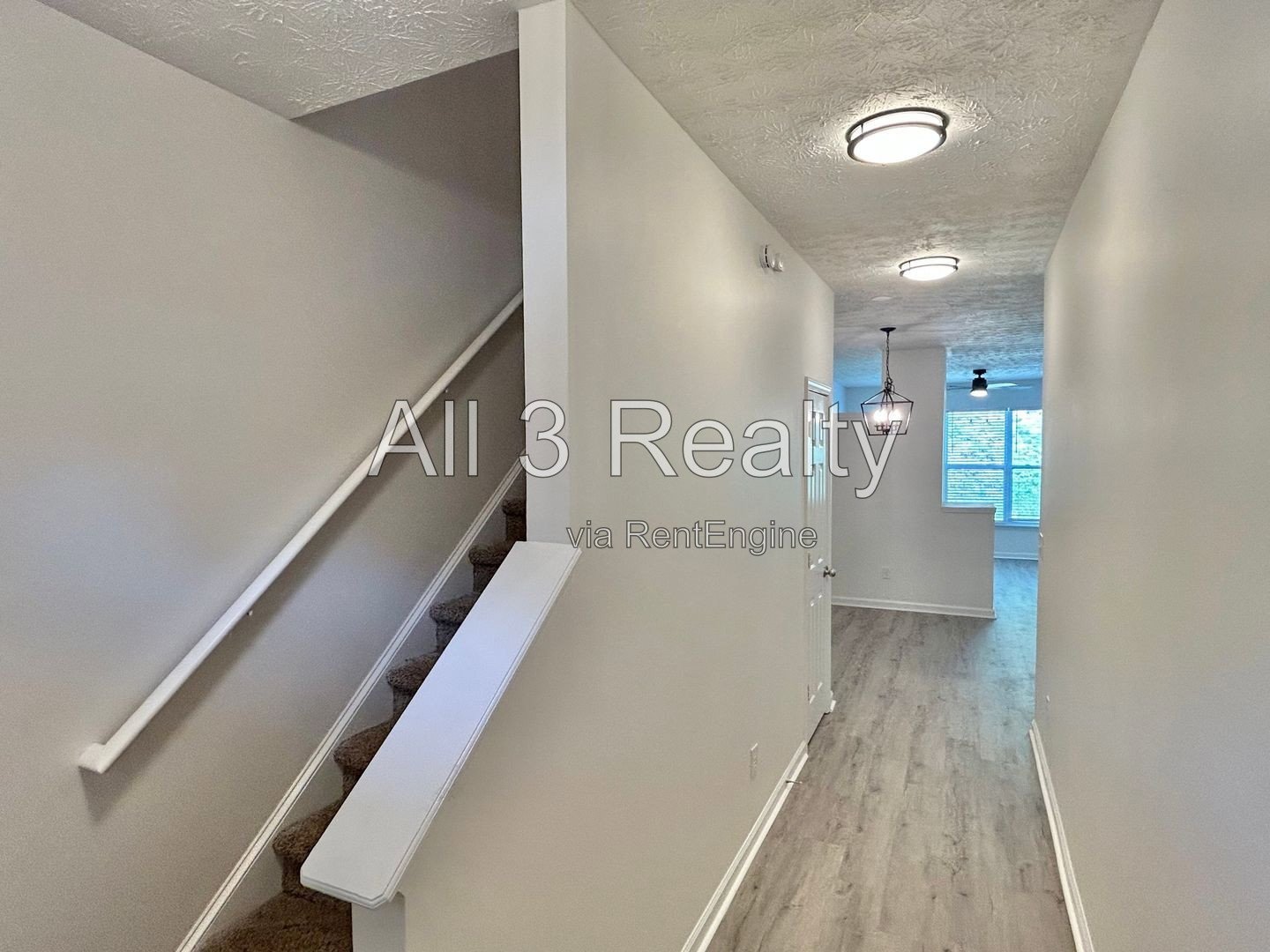Great Location, Beautiful Townhome, 3-bedroom, 2.5-bath townhome in Flowery Branch, GA property image