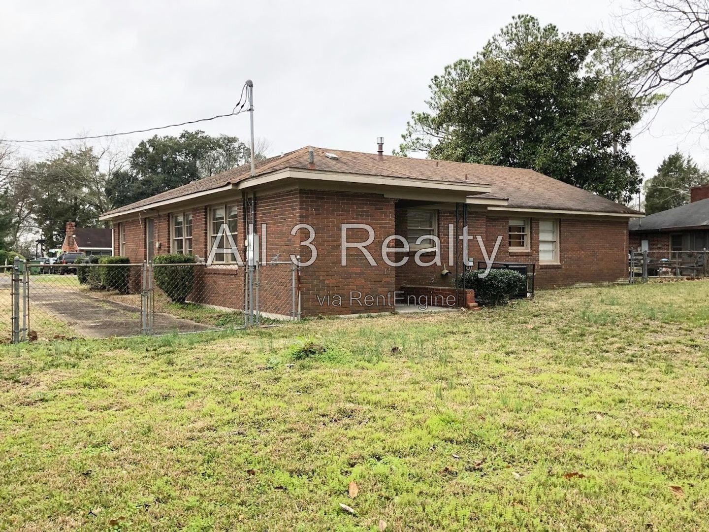 Brick Beauty! 3 Bedroom / 2 Bathroom Home Available in Montgomery! property image