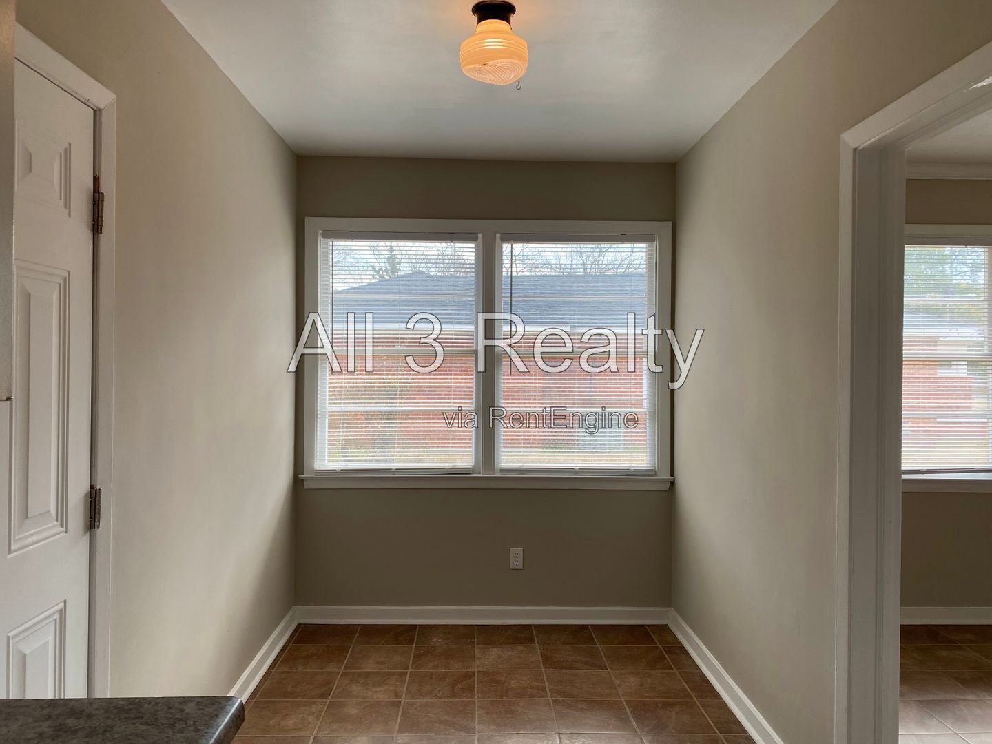 Brick Beauty! 3 Bedroom / 2 Bathroom Home Available in Montgomery! property image