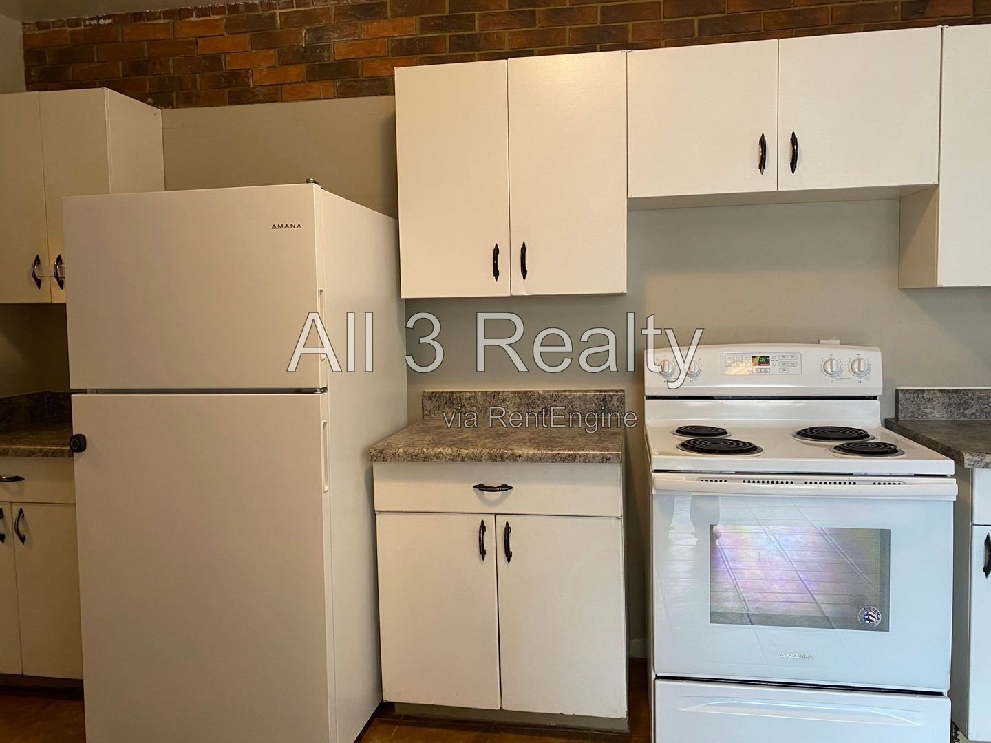 Brick Beauty! 3 Bedroom / 2 Bathroom Home Available in Montgomery! property image