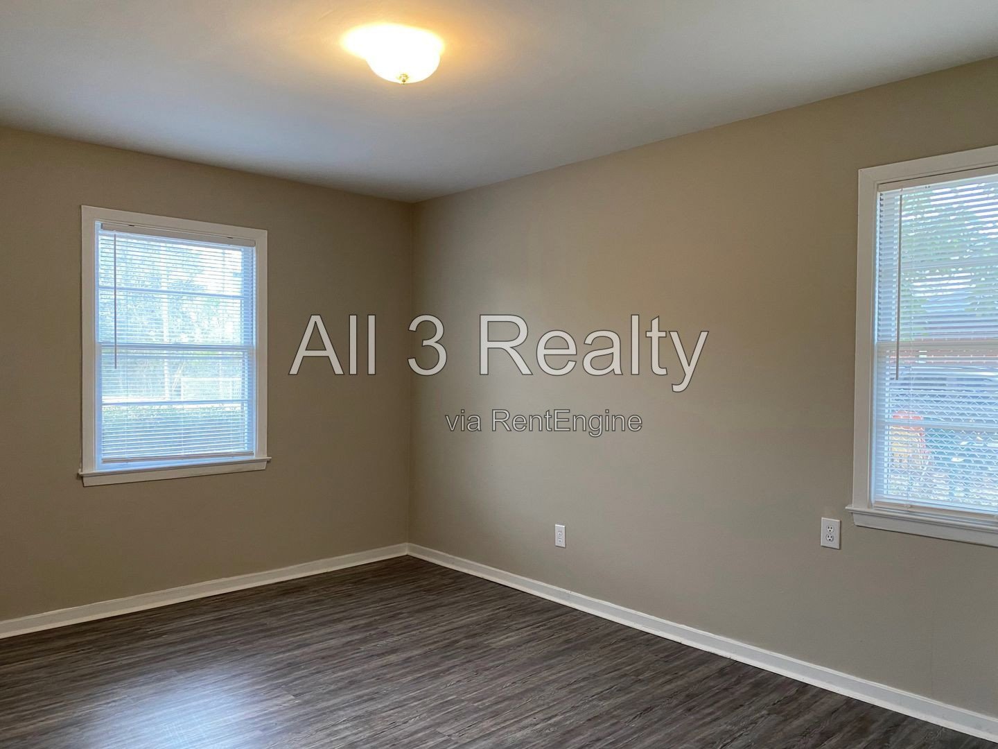 Brick Beauty! 3 Bedroom / 2 Bathroom Home Available in Montgomery! property image