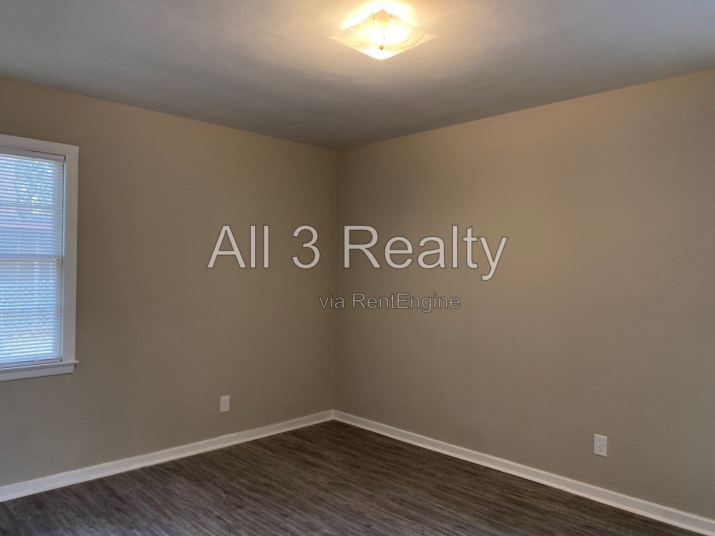 Brick Beauty! 3 Bedroom / 2 Bathroom Home Available in Montgomery! property image