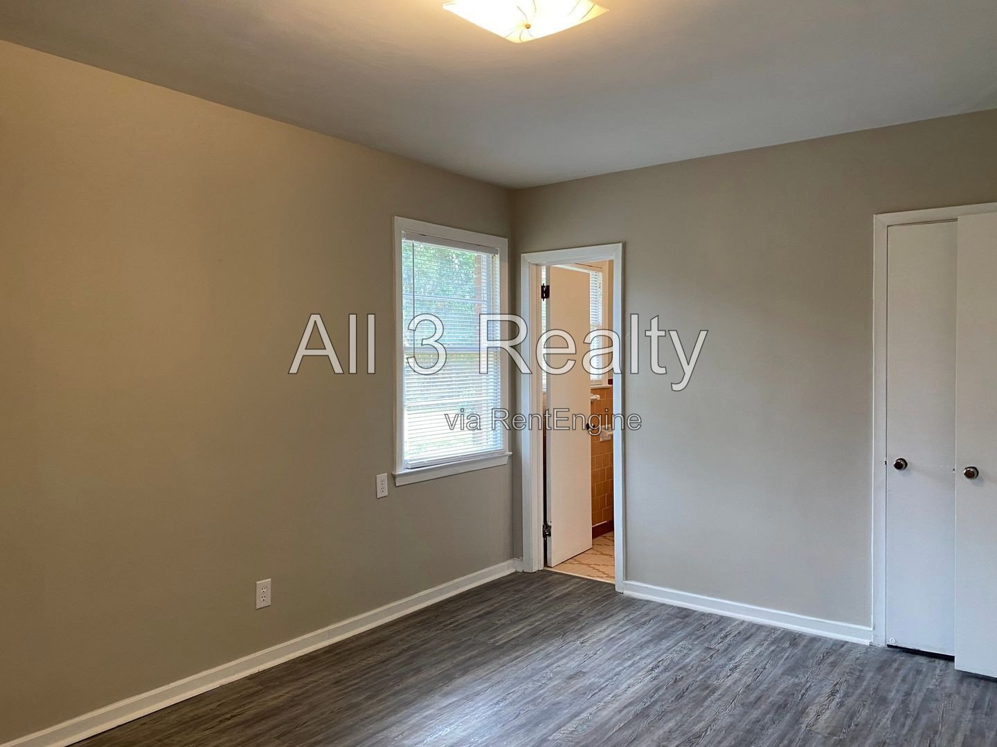 Brick Beauty! 3 Bedroom / 2 Bathroom Home Available in Montgomery! property image