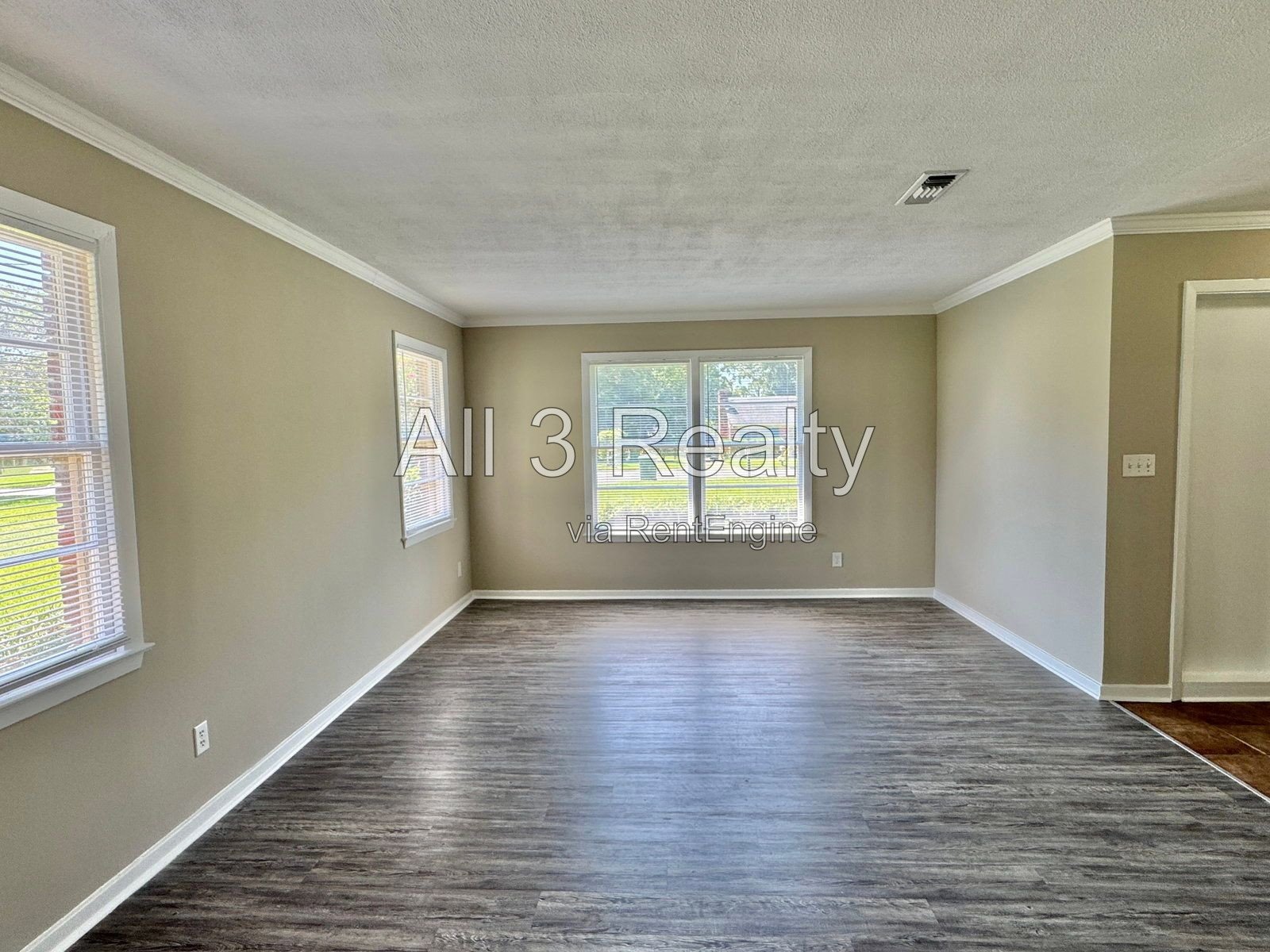 Brick Beauty! 3 Bedroom / 2 Bathroom Home Available in Montgomery! property image