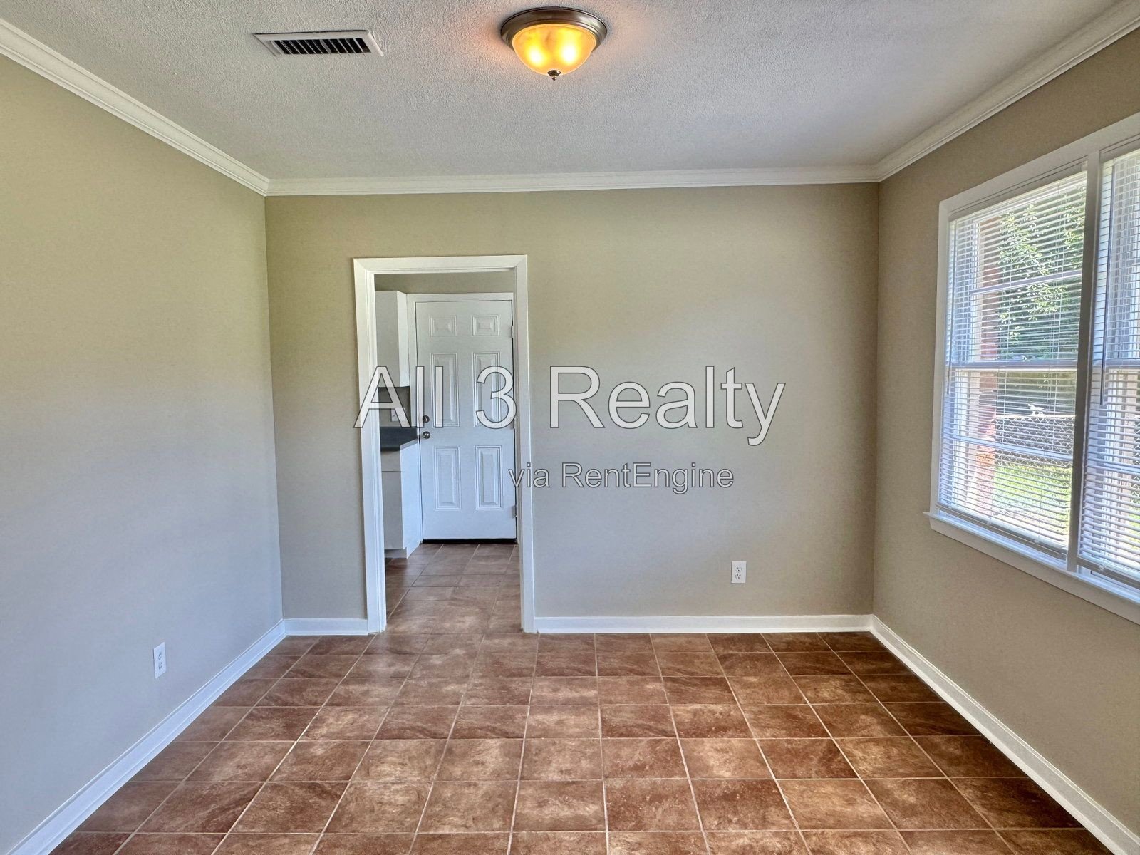 Brick Beauty! 3 Bedroom / 2 Bathroom Home Available in Montgomery! property image