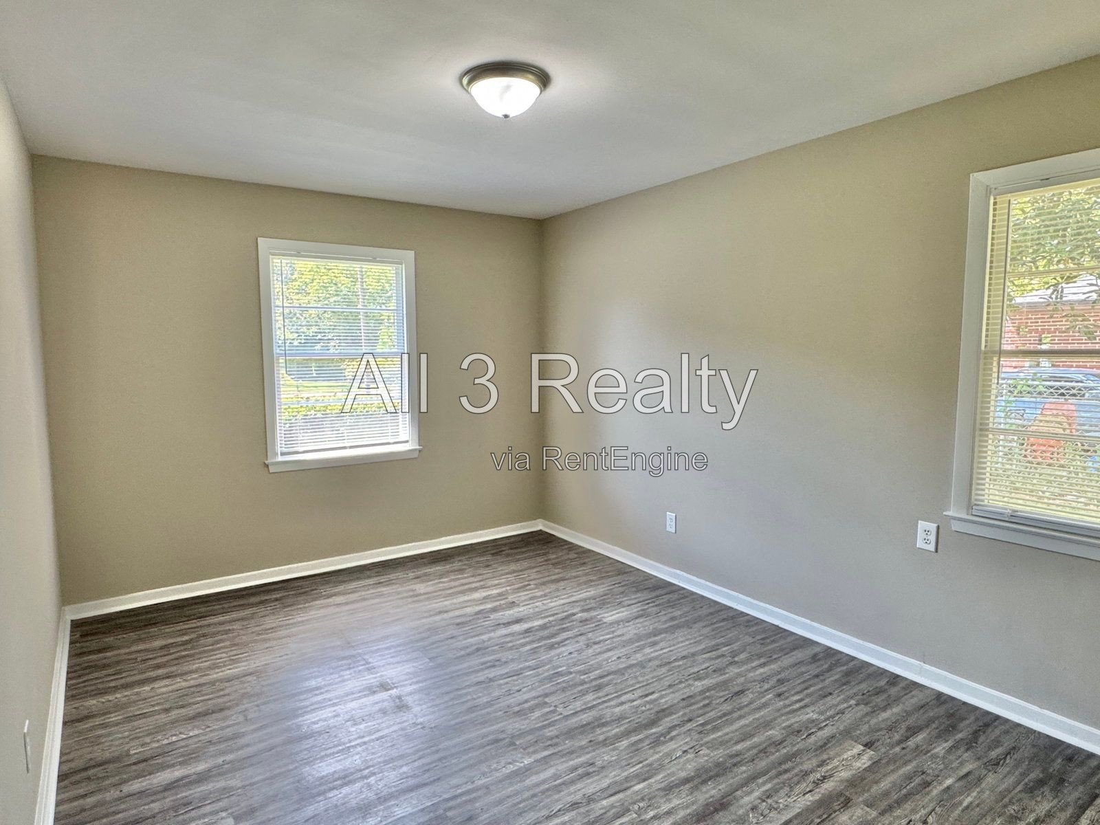Brick Beauty! 3 Bedroom / 2 Bathroom Home Available in Montgomery! property image