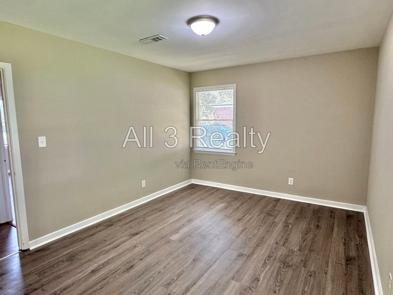 Brick Beauty! 3 Bedroom / 2 Bathroom Home Available in Montgomery! property image