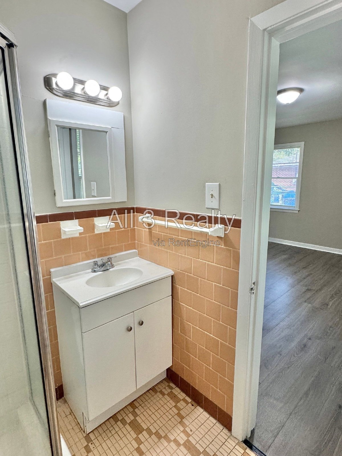 Brick Beauty! 3 Bedroom / 2 Bathroom Home Available in Montgomery! property image
