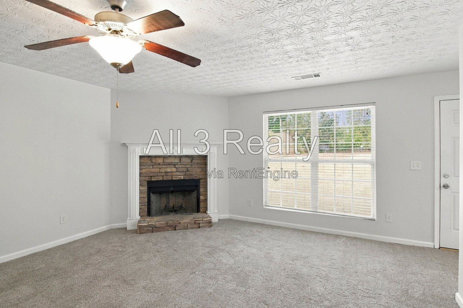 Spacious 4-bedroom, 2.5-bath home in Fairburn, GA property image