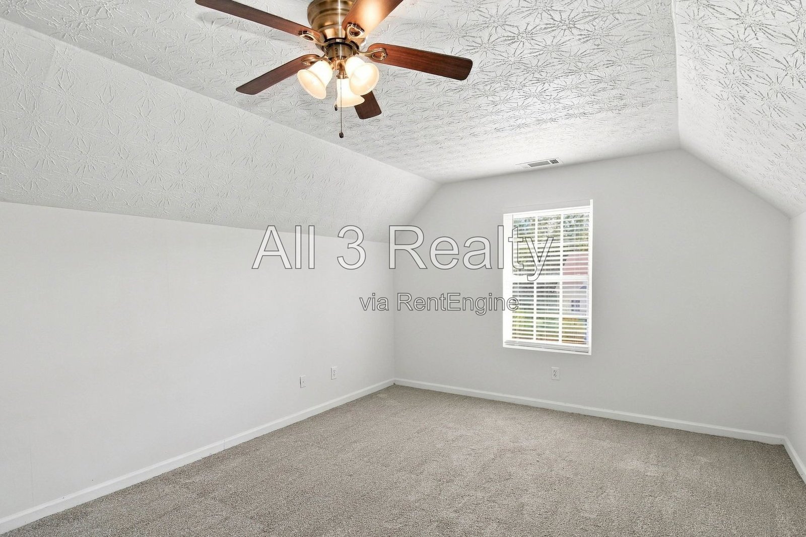 Spacious 4-bedroom, 2.5-bath home in Fairburn, GA property image