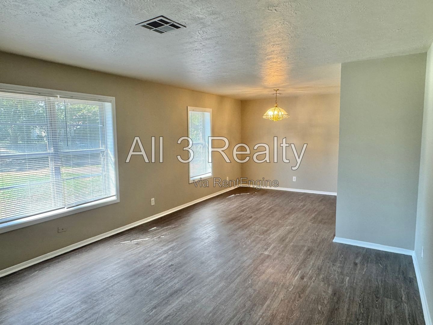 Must see Scenic Hills 3-Bedroom home !! property image
