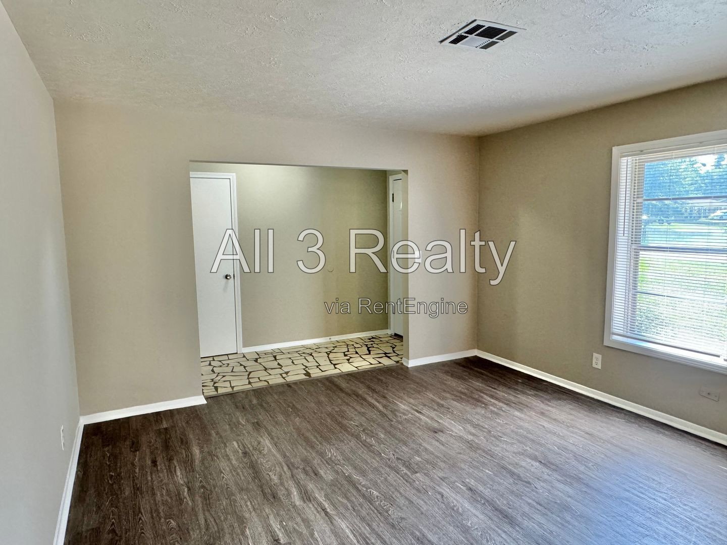 Must see Scenic Hills 3-Bedroom home !! property image