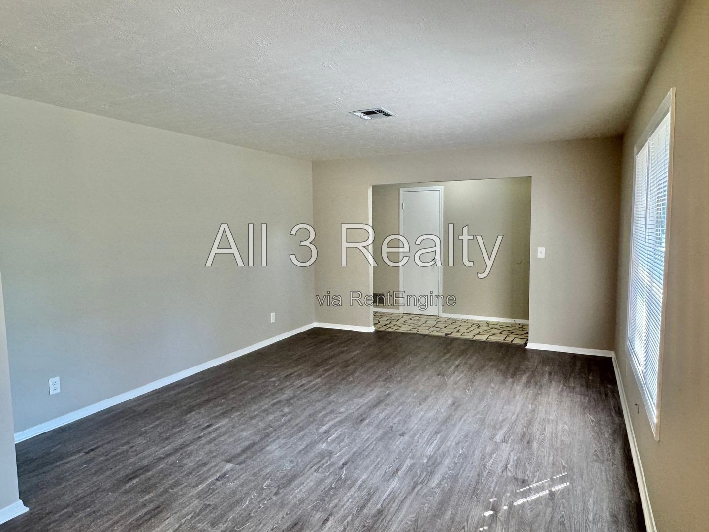 Must see Scenic Hills 3-Bedroom home !! property image