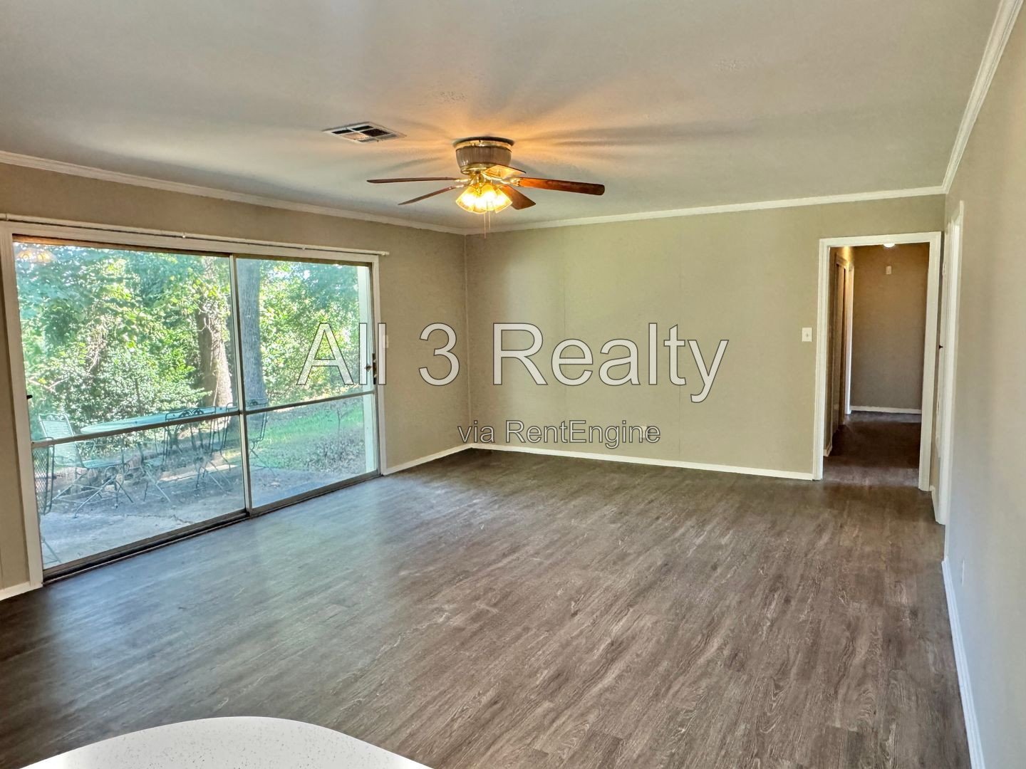 Must see Scenic Hills 3-Bedroom home !! property image