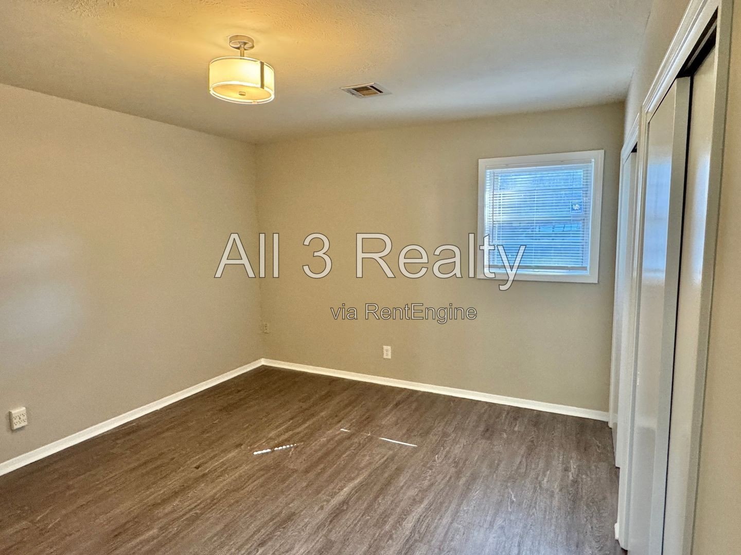 Must see Scenic Hills 3-Bedroom home !! property image