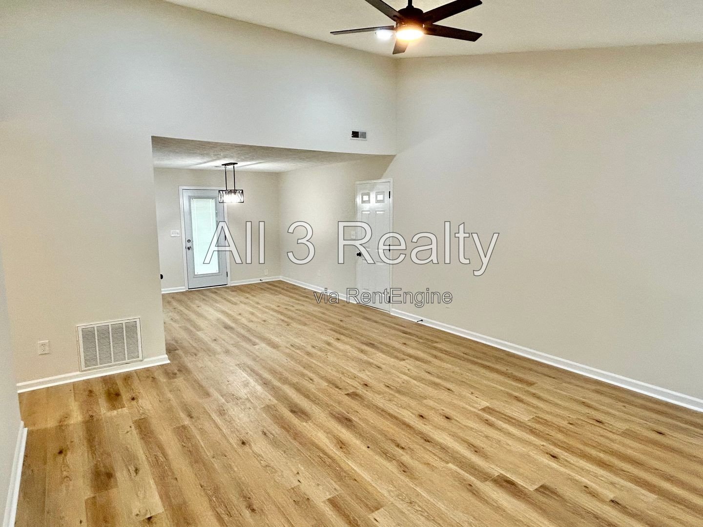 Discover this renovated 3-bedroom, 2-bath home in Fayetteville, GA. The interior features a cozy fireplace and ceiling fans throughout for added comfort. property image