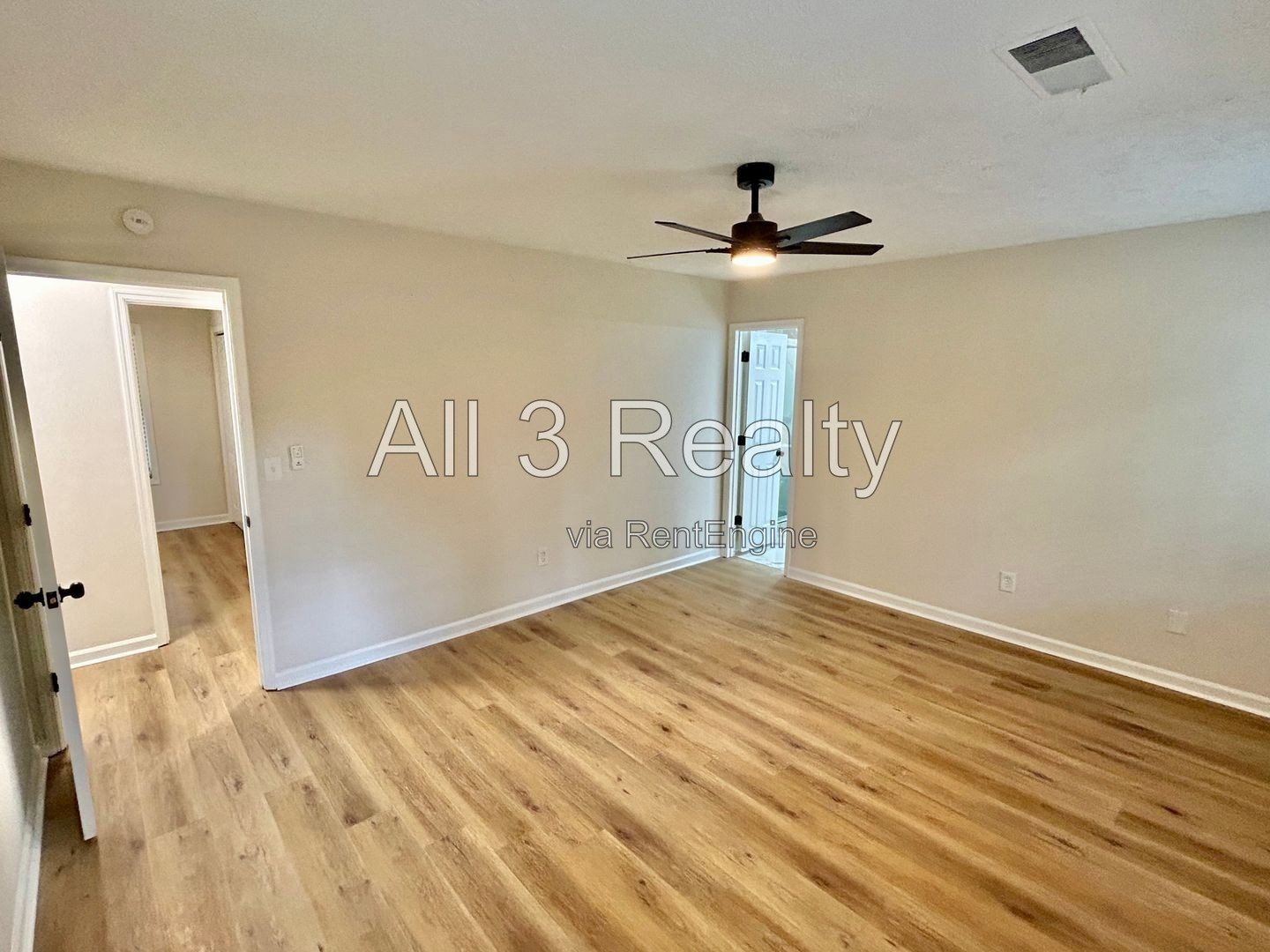 Discover this renovated 3-bedroom, 2-bath home in Fayetteville, GA. The interior features a cozy fireplace and ceiling fans throughout for added comfort. property image
