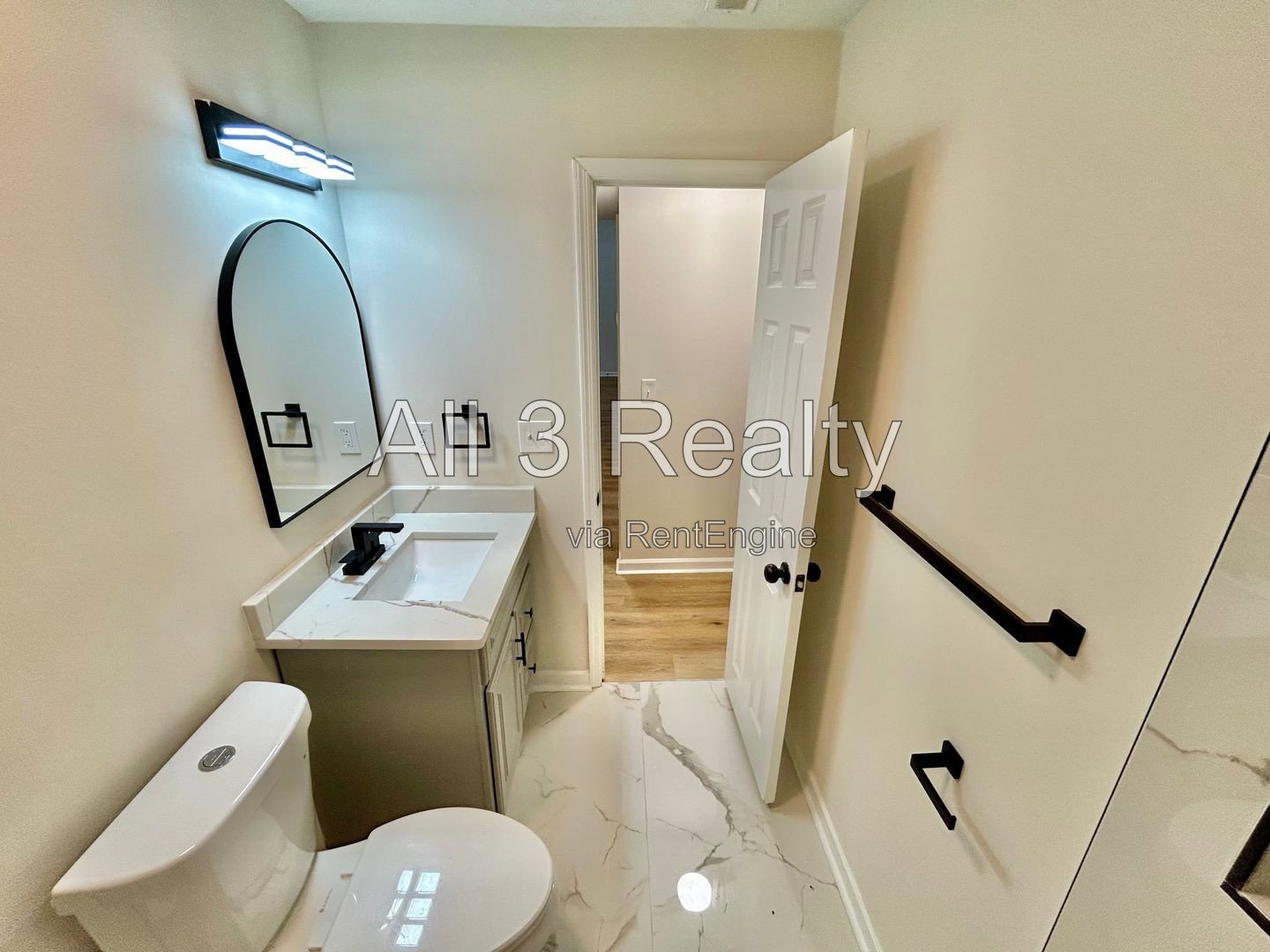 Discover this renovated 3-bedroom, 2-bath home in Fayetteville, GA. The interior features a cozy fireplace and ceiling fans throughout for added comfort. property image