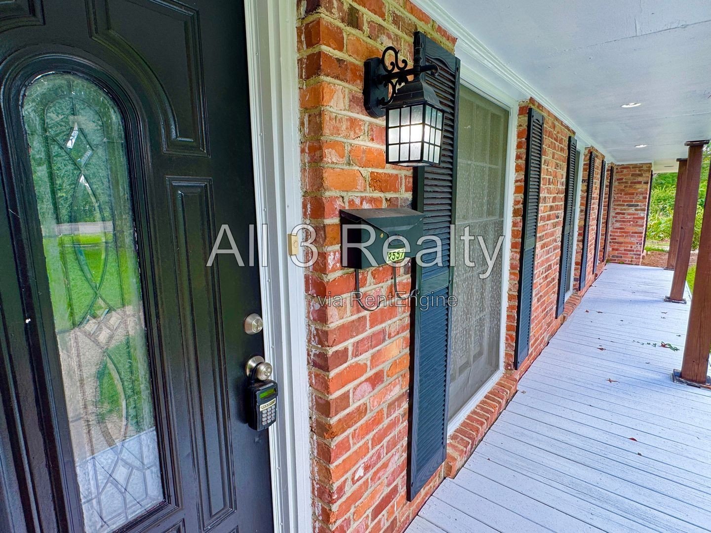 Impressive 4-Bedroom Home with 3.5 Baths property image