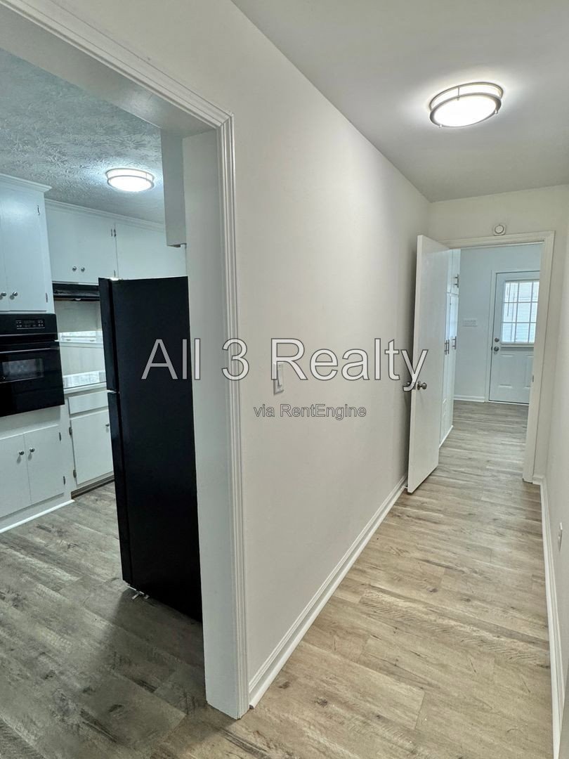 Impressive 4-Bedroom Home with 3.5 Baths property image