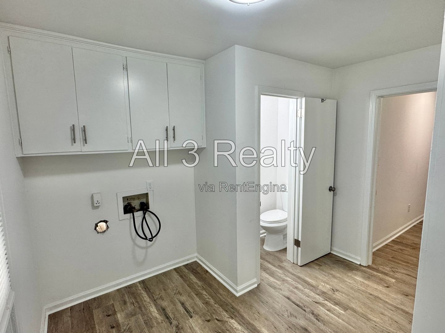 Impressive 4-Bedroom Home with 3.5 Baths property image