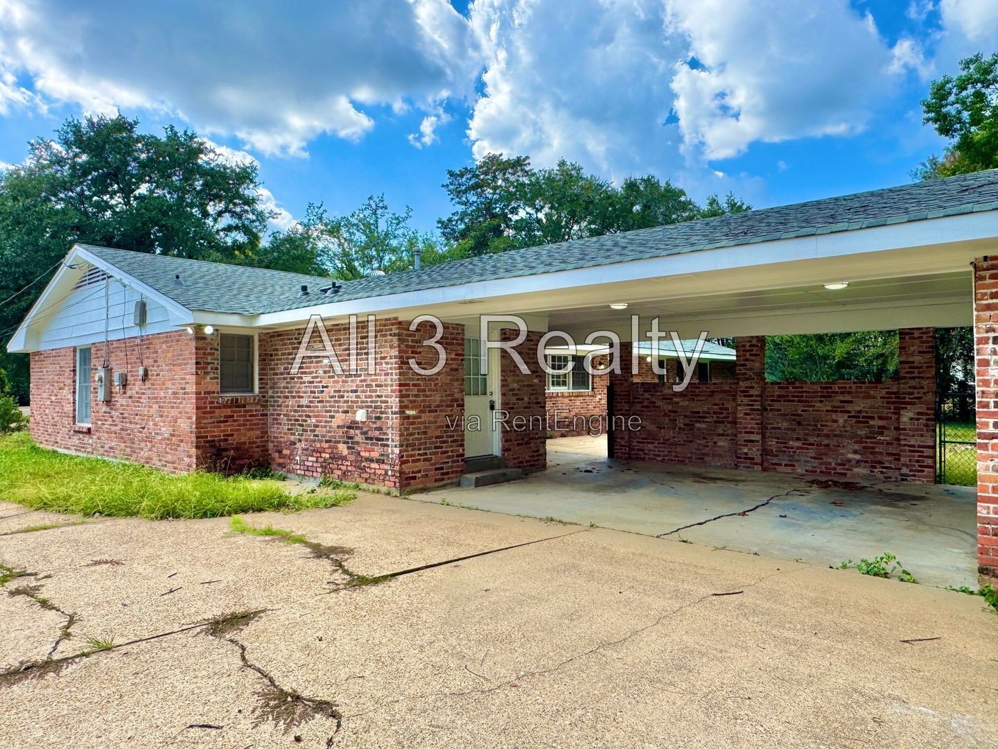 Impressive 4-Bedroom Home with 3.5 Baths property image
