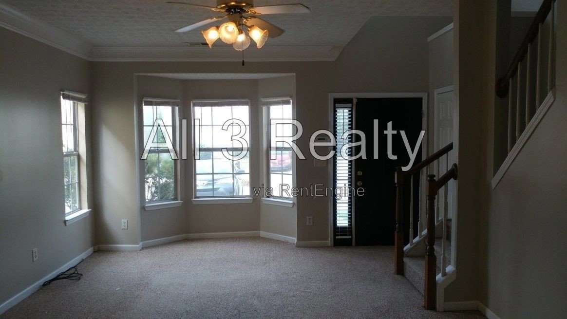Fantastic & Cozy 2 Bedroom / 2 Bathroom Townhome in College Park! property image