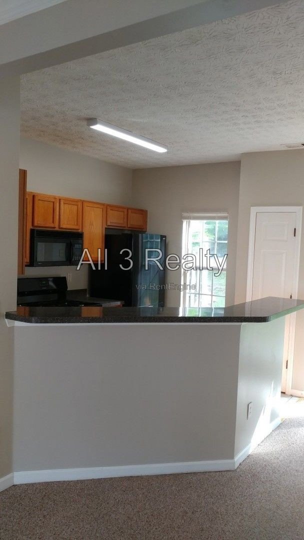 Fantastic & Cozy 2 Bedroom / 2 Bathroom Townhome in College Park! property image