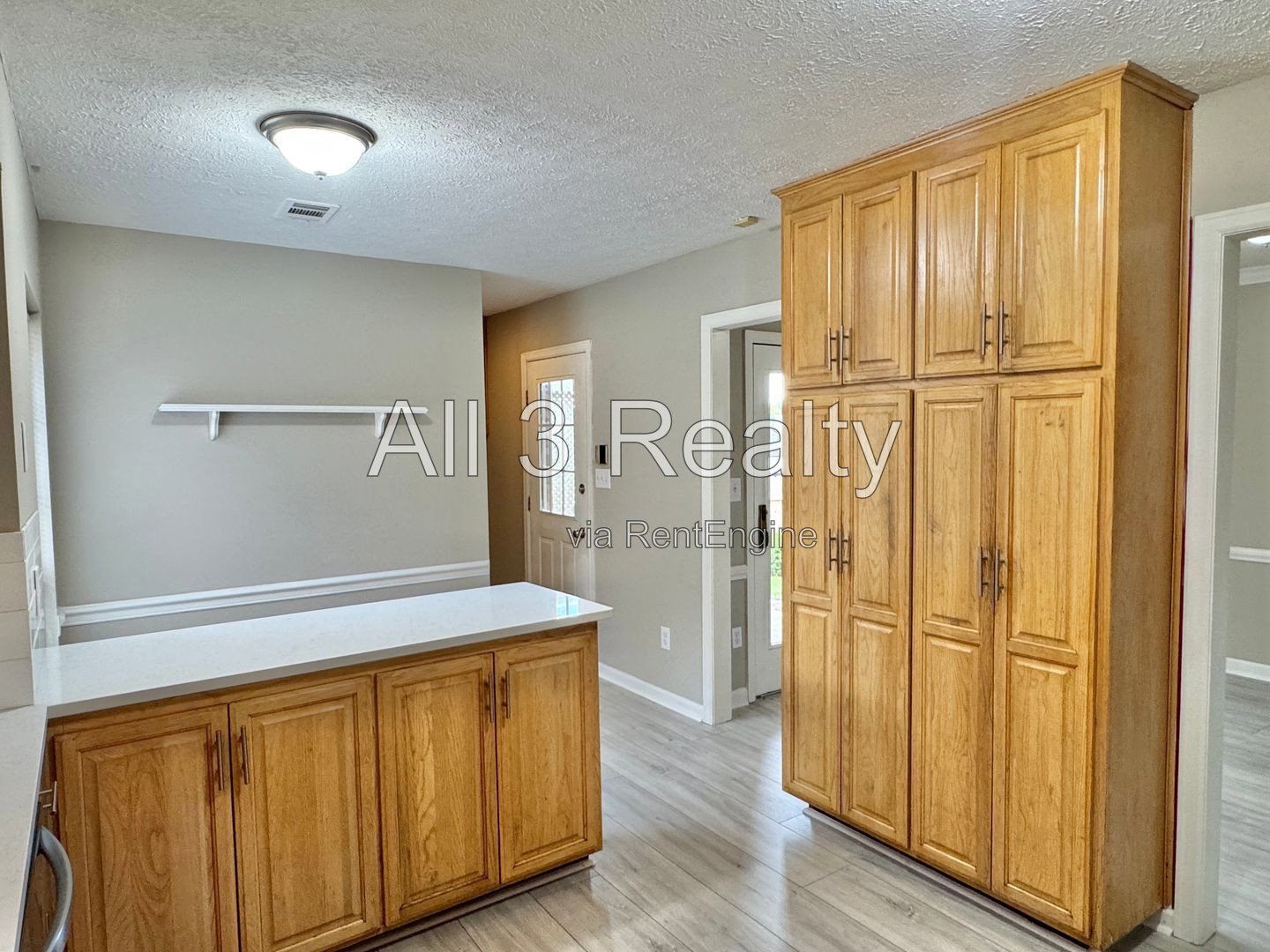 Charming Courtyard-3 Bedroom property image