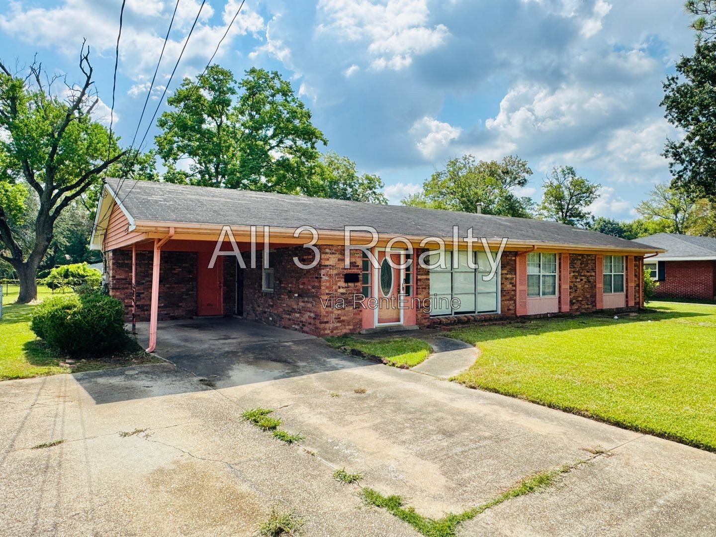 3-Bedroom -Bright, Charming, and Move-In Ready! property image