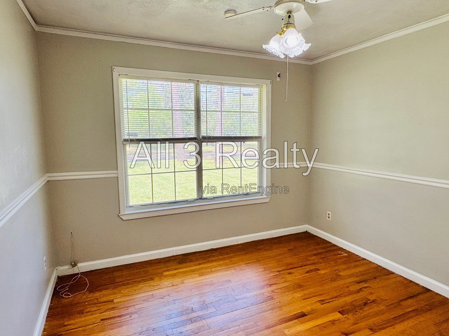 3-Bedroom -Bright, Charming, and Move-In Ready! property image