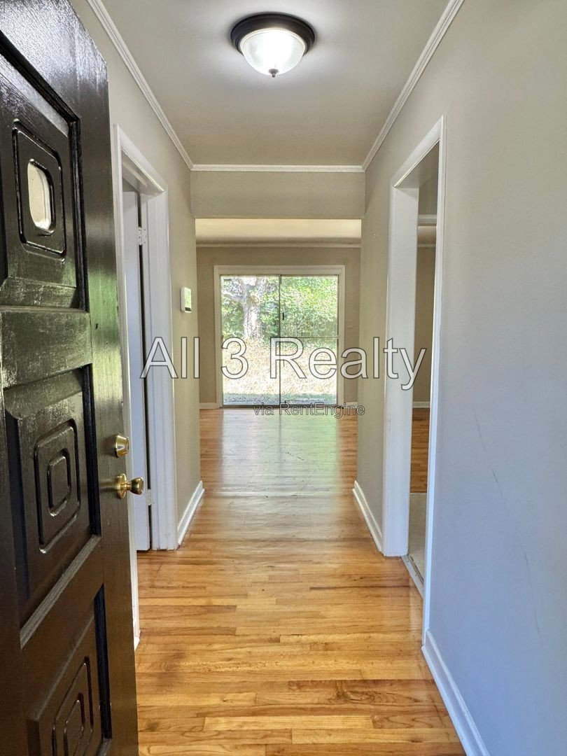 3-Bedroom thats move-in ready and just waiting for you. property image